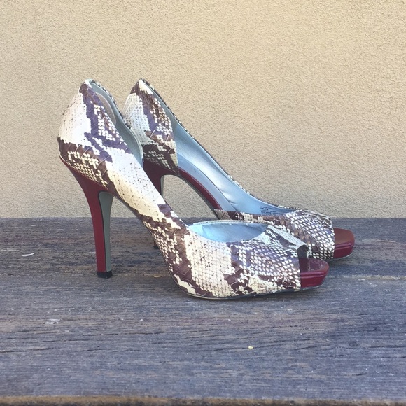 Jessica Simpson Shoes - {Jessica Simpson}Size 9B/39 Josette PeepHeels